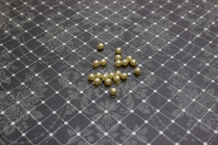 Бусина Чехия " PRECIOSA" под жемчуг 132- 19- 001 4 мм 20 шт 70414 молочный